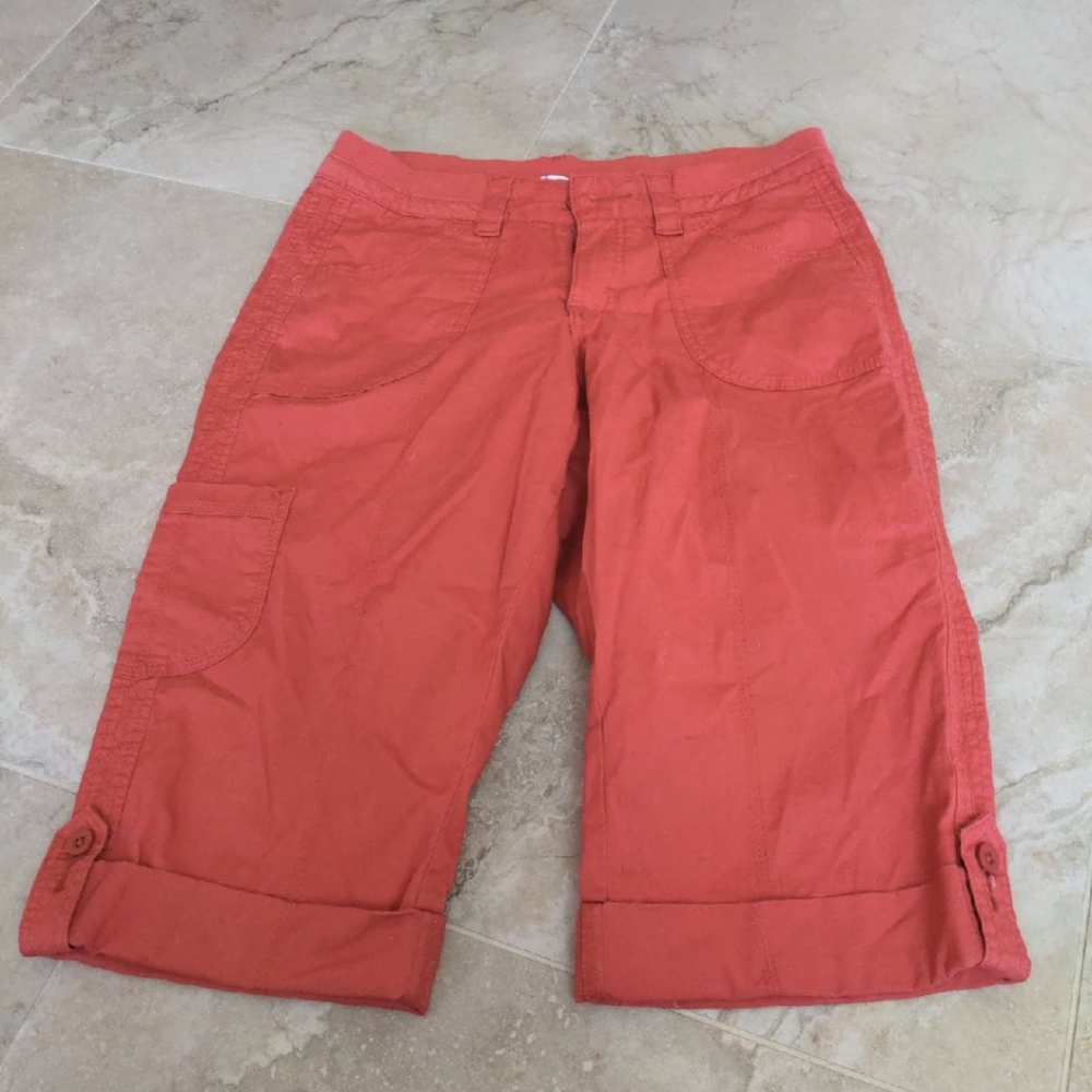 RIDER BY LEE MIDRISE SKIMMER CAPRI PANTS
